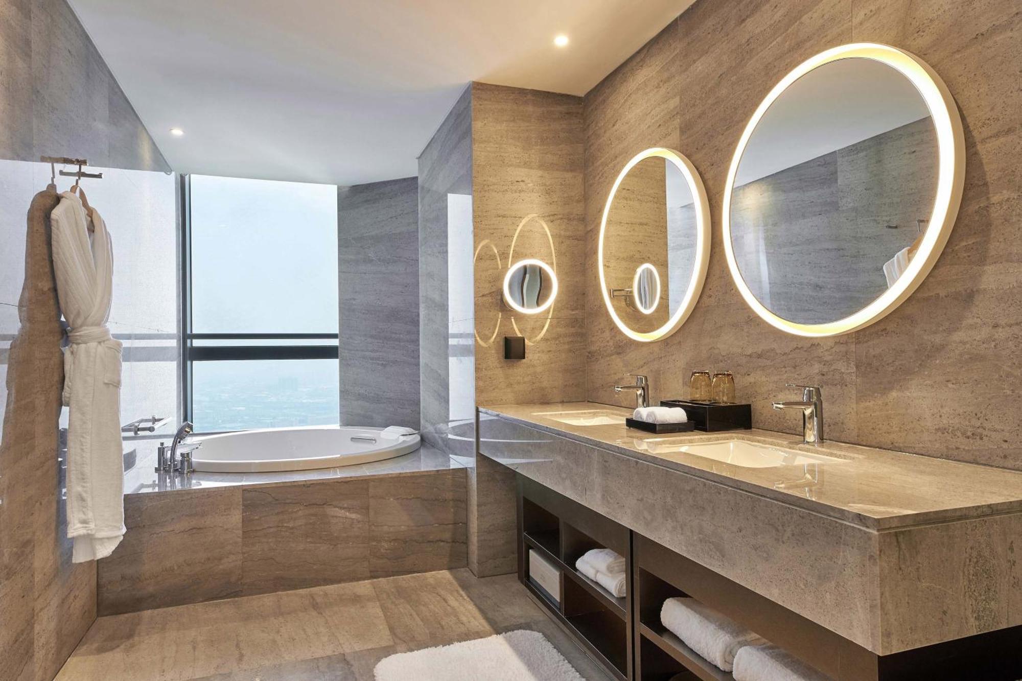 The Westin Zhongshan Guzhen Екстериор снимка